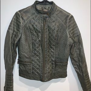 Woman leather jacket